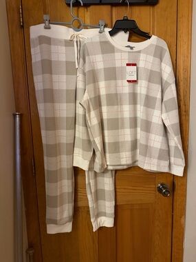 LOFT Beige and White Plaid Women's Pajama Set